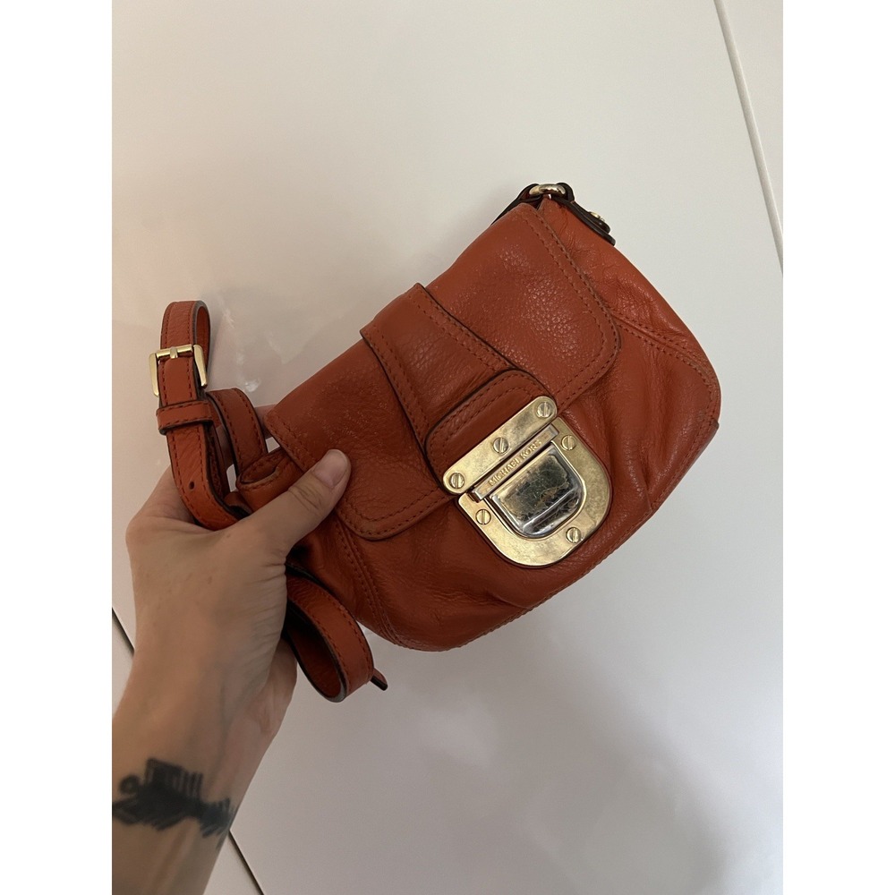 MICHAEL KORS Orange Rust Charlton Crossbody Shoulder Bag Soft Leather Purse